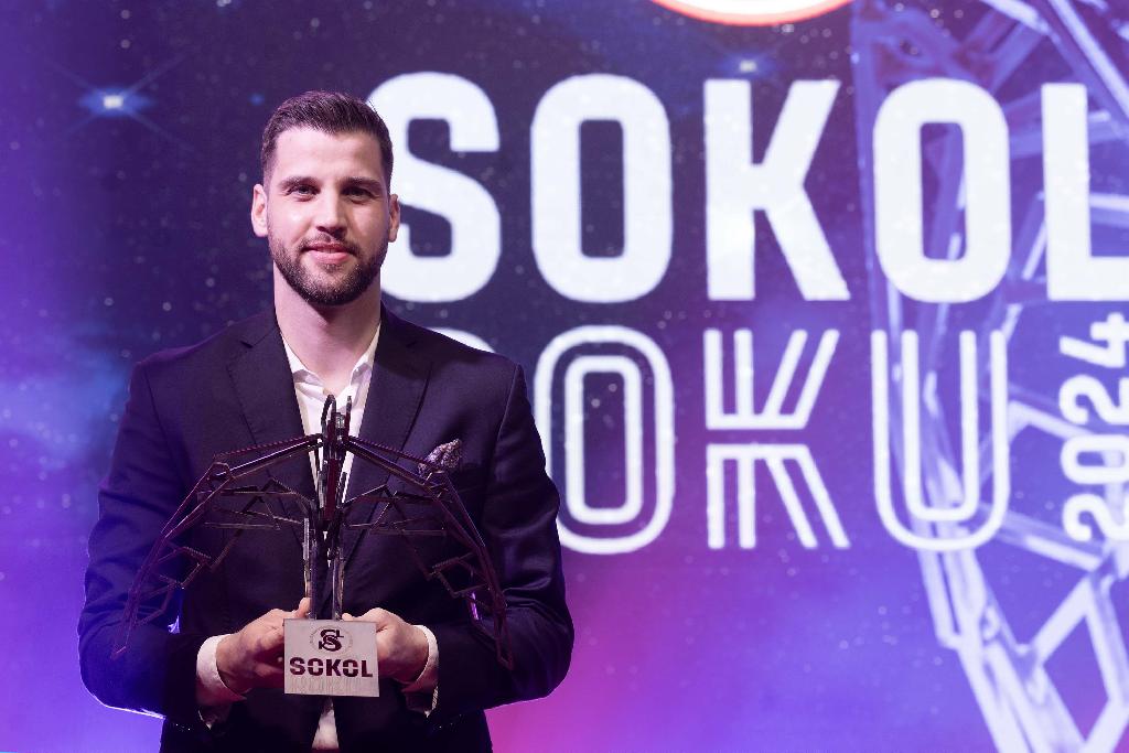 Alex Chopenitch Sokol roku