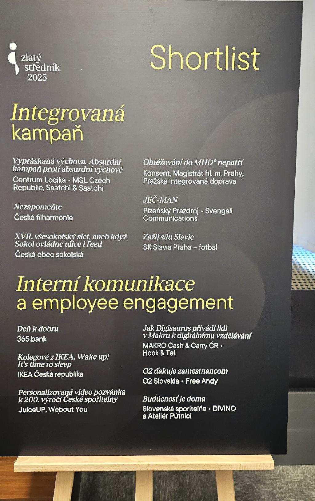 Středník