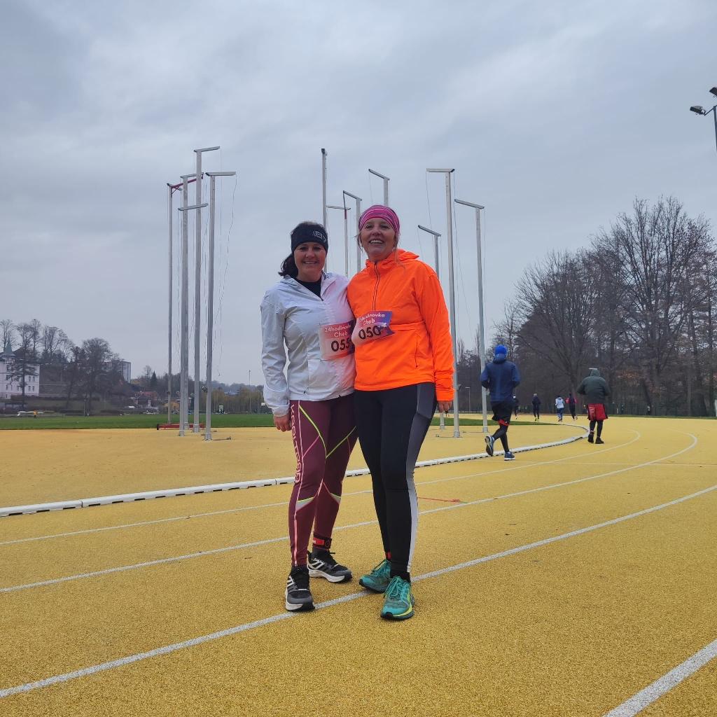 15.11.2025 se uskutečnil charitativní běh 24.hodinovka v Chebu na Krajince.