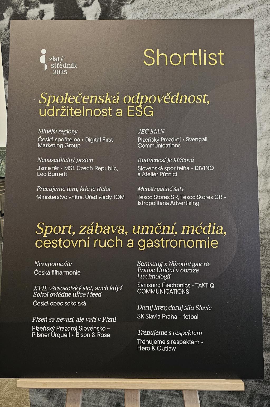 Středník